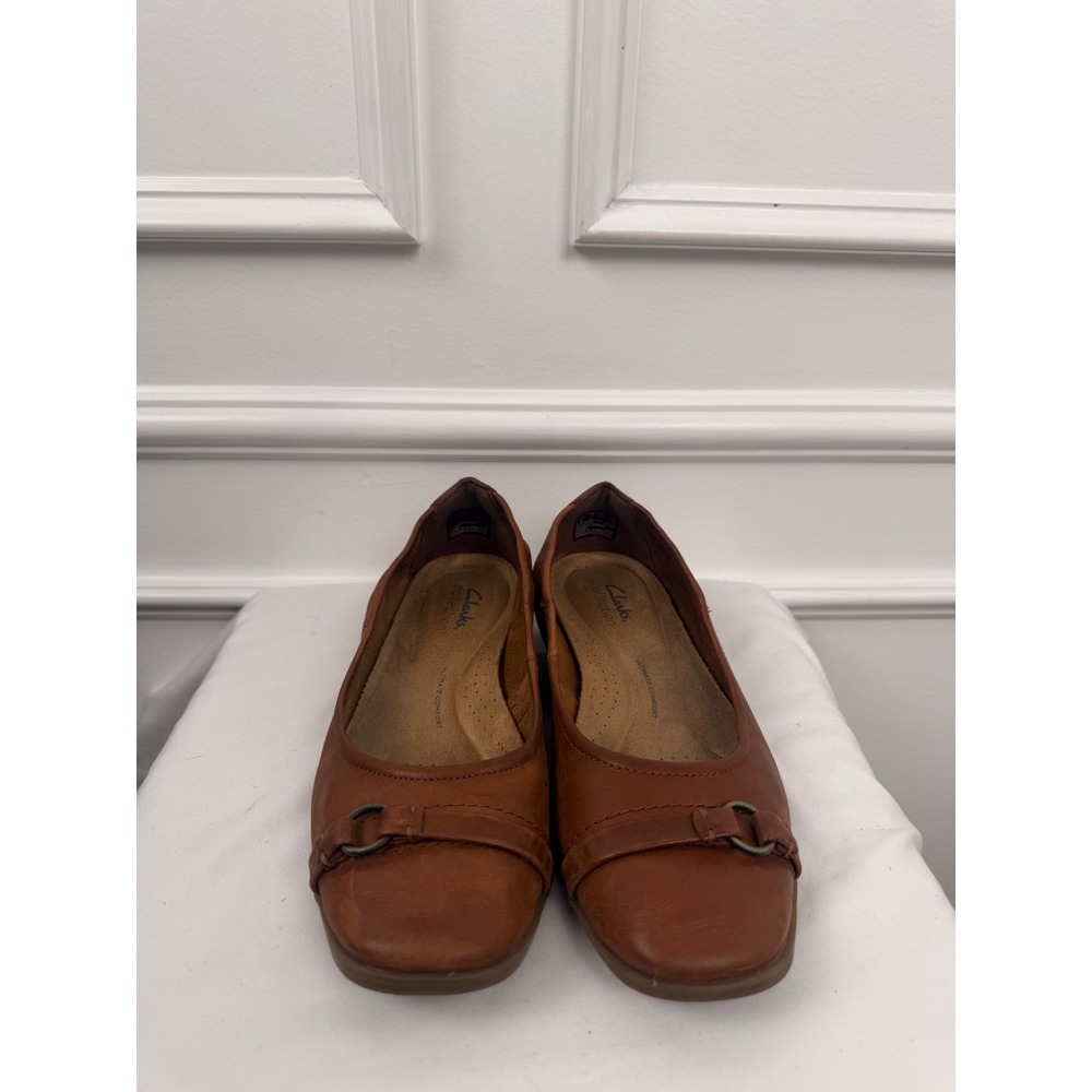 Clarks Collection Brown Leather Square Toe Flats Ultimate Comfort Shoes 7M